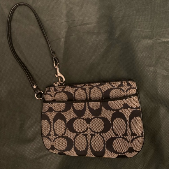 Coach Handbags - Small wristlet
